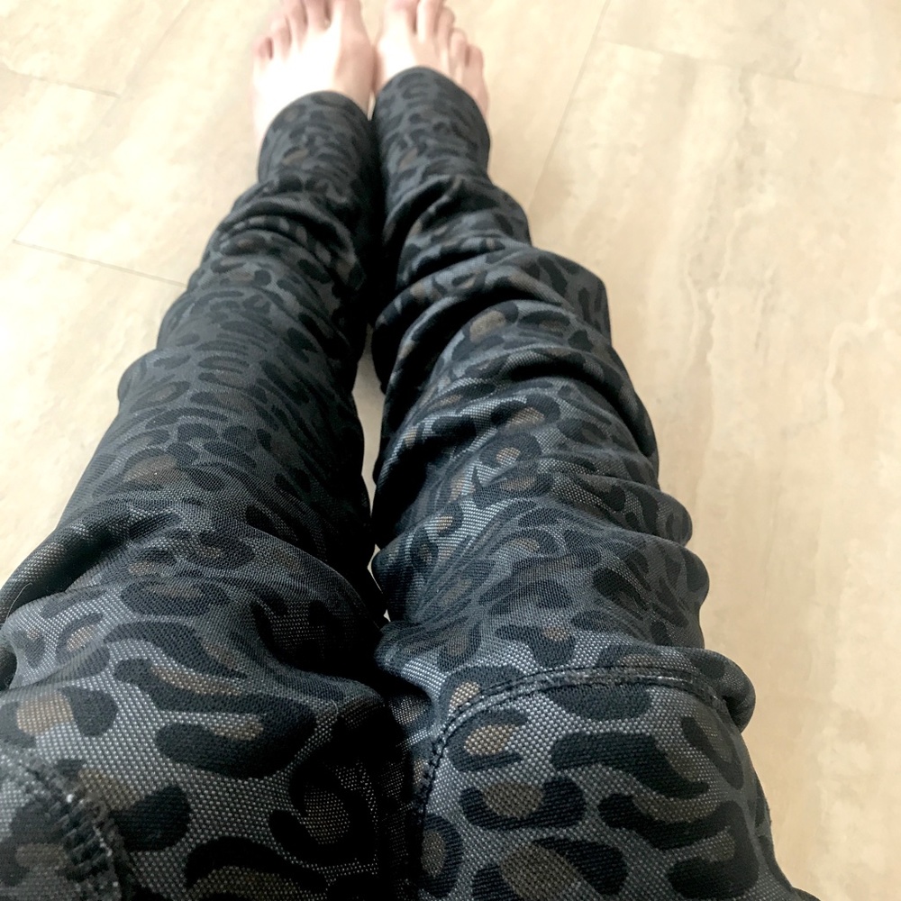 Gray Fur Lined Leg Warmers Warm Leggings Fleece Thigh Highs Leopard Cheetah NEW - Picture 6 of 8